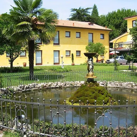 Al Giardino Hotel 3*